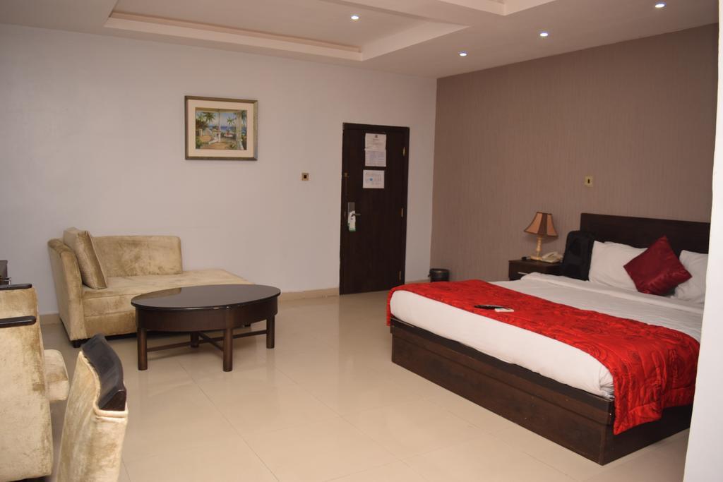 Pelican Hotel Lekki Exterior foto